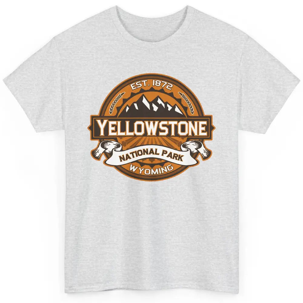 Yellowstone National Park Wyoming Golden Mountains Vintage Classic Unisex T-Shirt