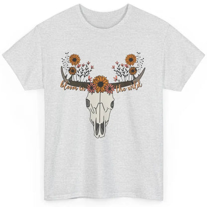 Cow Skull Bloom In The Wild Western Bull Skull Wildfloral Classic Unisex T-Shirt