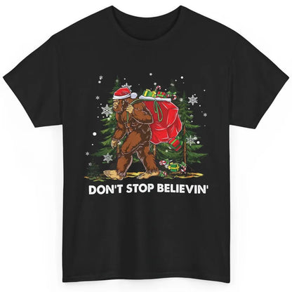 Funny Santa Bigfoot Don’t Stop Believing Christmas Tree Gift Classic Unisex T-Shirt