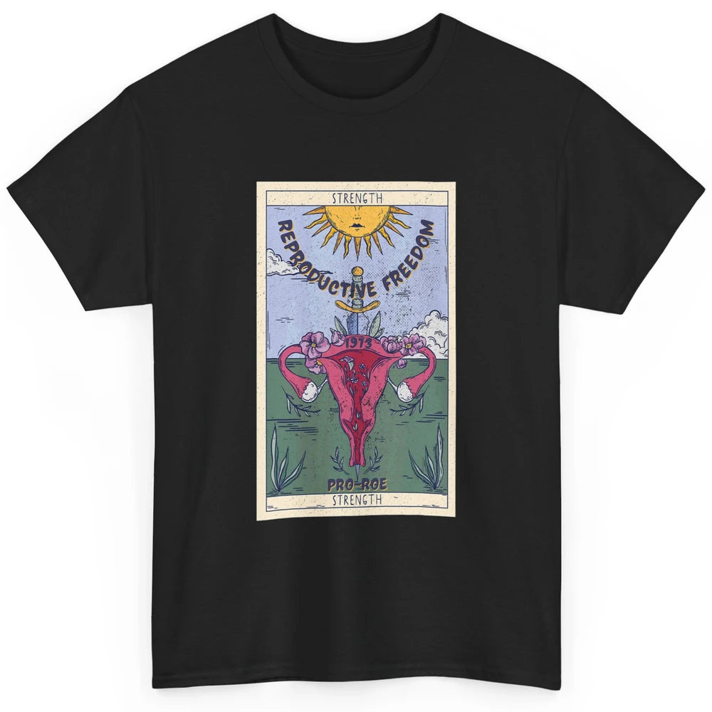 1973 Pro Roe Feminist Strength Tarot Card Mystical Halloween Classic Unisex T-Shirt