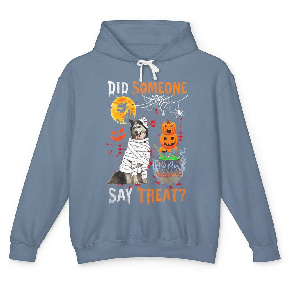 Funny Husky Dog Witch Treat Pumpkin Halloween Spooky Season Unisex Lightweight Hoodie