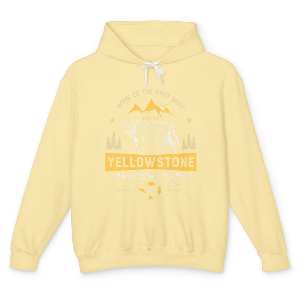 Yellowstone National Park Home Grey Wolf Vintage Wild Nature Unisex Lightweight Hoodie