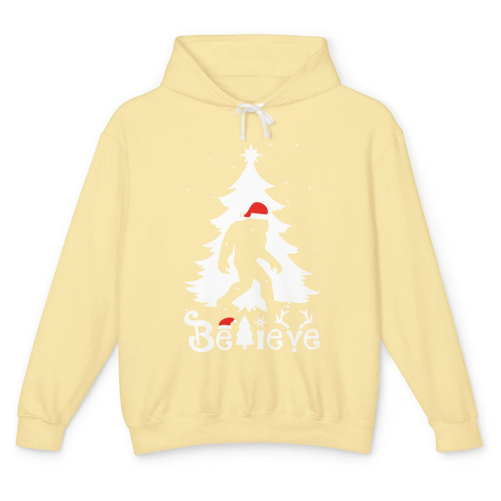 Funny Santa Bigfoot Believe Christmas Tree Sasquatch Lovers Unisex Lightweight Hoodie