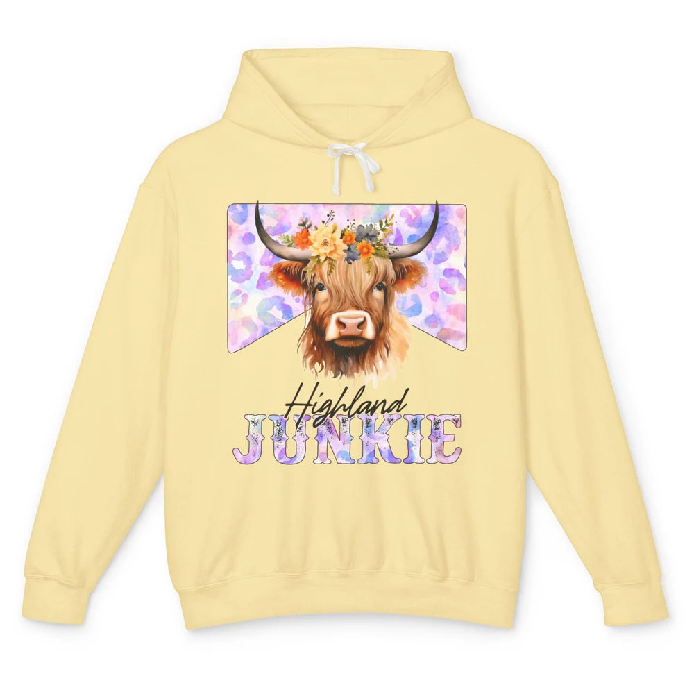 Floral Highland Cow Junkie Western Country Farm Animal Unisex Lightweight Hoodie