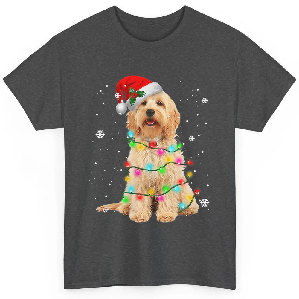 Merry Christmas Golden Doodle Dog Santa Hat Xmas Tree Lights Classic Unisex T-Shirt