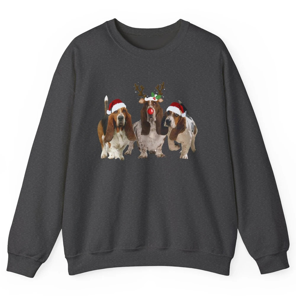 Basset Hound Santa Hats And Reindeer Horns Christmas Dog Mom Unisex Crewneck Sweatshirt