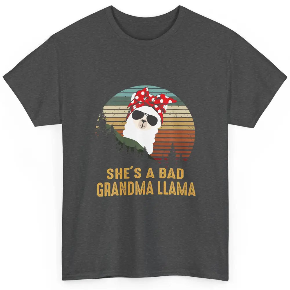 Funny Bad Grandma Llama Funny Farm Animal Alpaca Mothers Day Classic Unisex T-Shirt