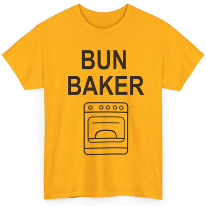 Bun Maker Bun Baker Pregnancy Announcement Baby Reveal Gift Classic Unisex T-Shirt