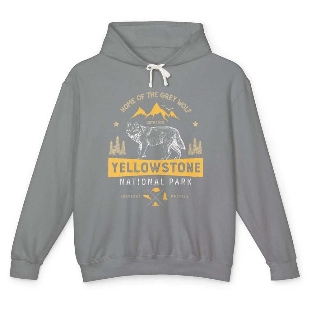 Yellowstone National Park Home Grey Wolf Vintage Wild Nature Unisex Lightweight Hoodie