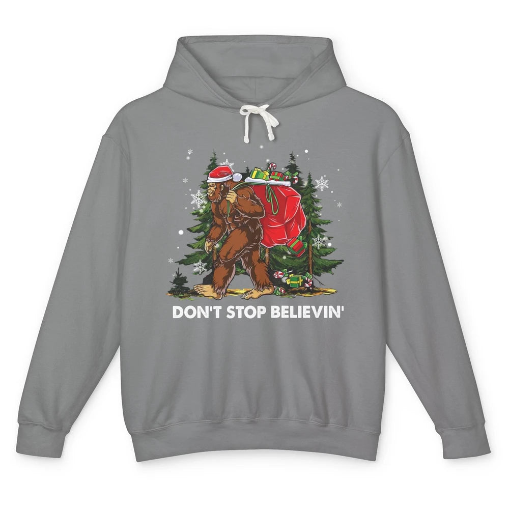 Funny Santa Bigfoot Don’t Stop Believing Christmas Tree Gift Unisex Lightweight Hoodie