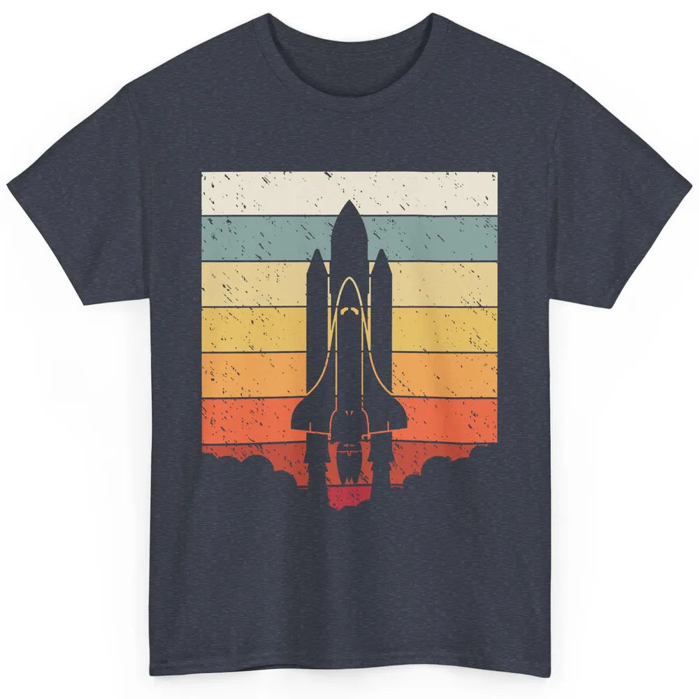 Vintage Astronaut Spaceship Spacecraft Spaceman Astrology Classic Unisex T-Shirt