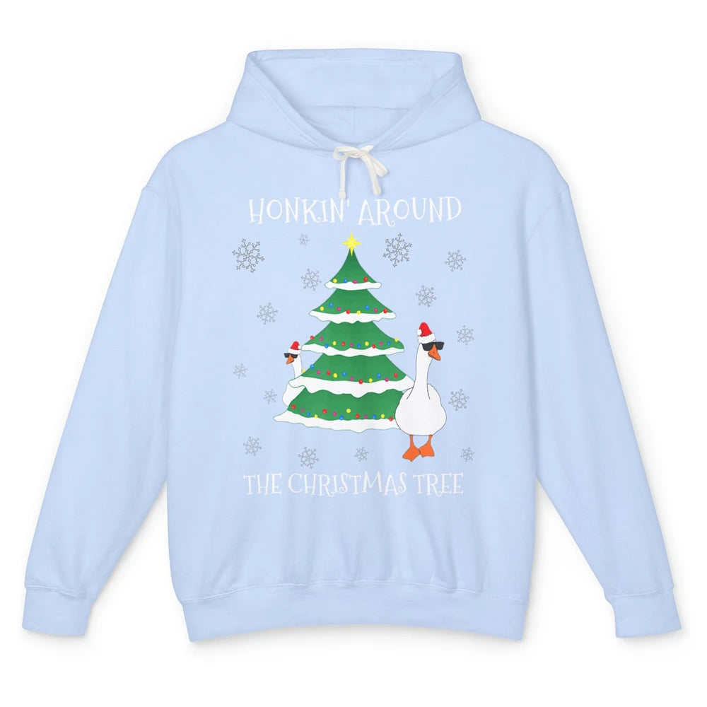 Merry Christmas Cute Geese Honking Around Xmas Tree Goose Unisex Lightweight Hoodie