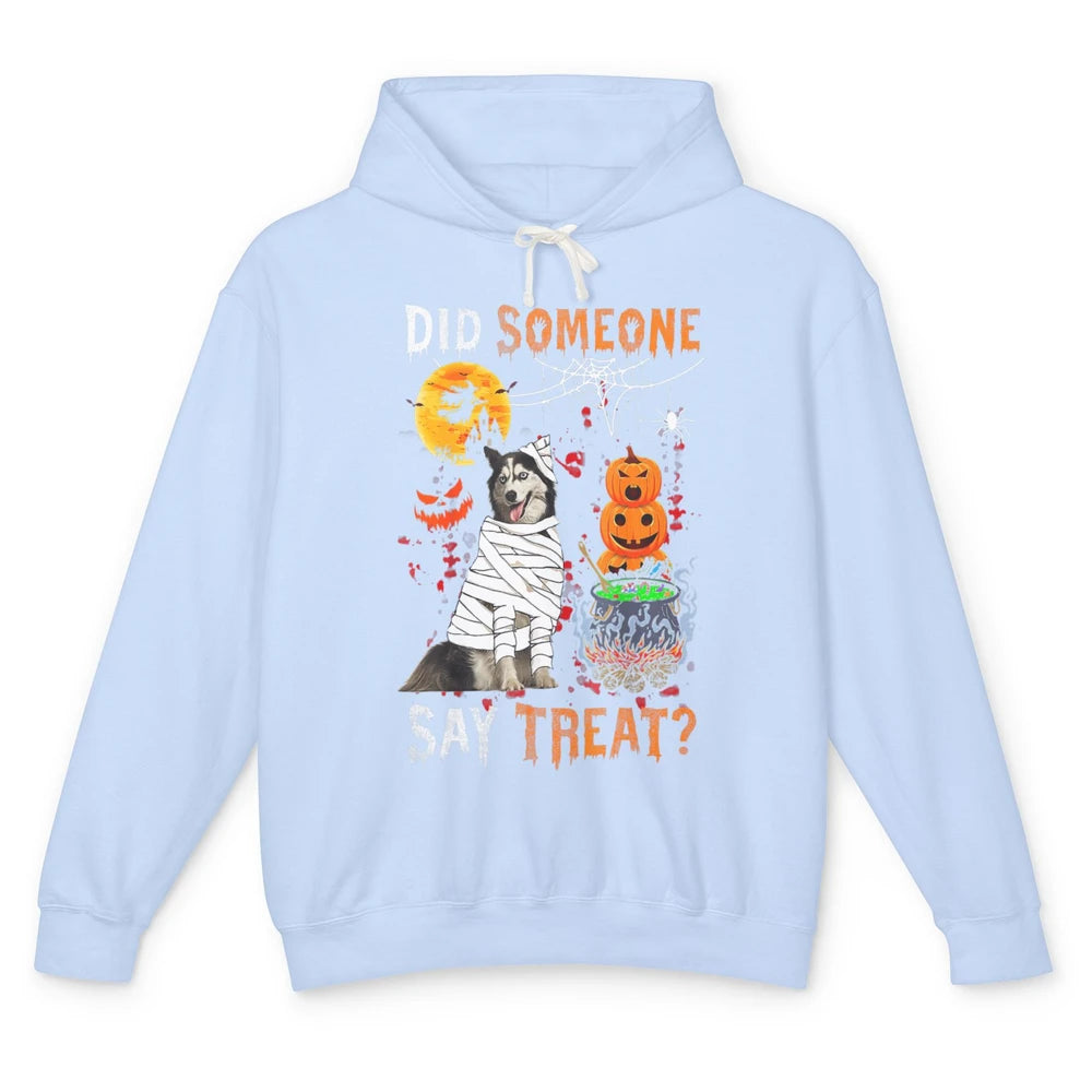 Funny Husky Dog Witch Treat Pumpkin Halloween Spooky Season Unisex Lightweight Hoodie