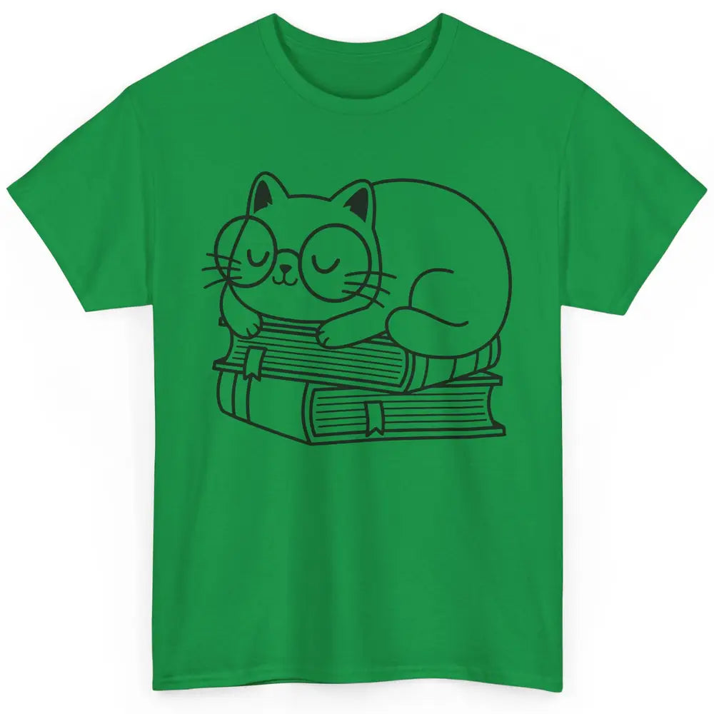 Cute Cat And Books Cute Reading Cat Lover Gift Librarian Classic Unisex T-Shirt