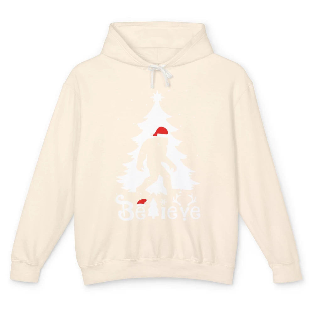 Funny Santa Bigfoot Believe Christmas Tree Sasquatch Lovers Unisex Lightweight Hoodie