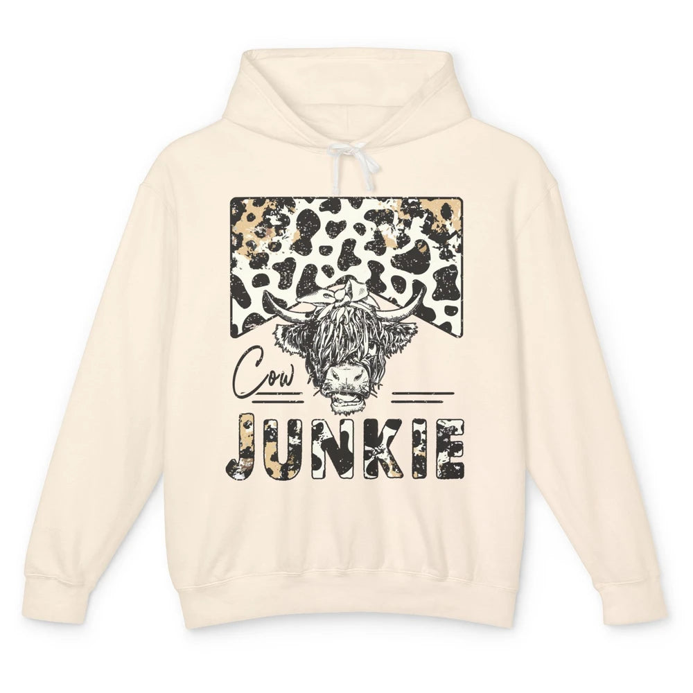 Leopard Highland Cow Bandana Cow Junkie Western Country Gift Unisex Lightweight Hoodie