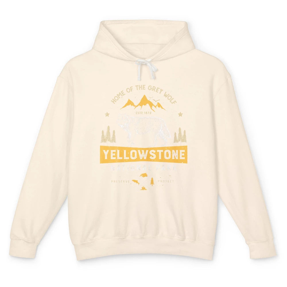 Yellowstone National Park Home Grey Wolf Vintage Wild Nature Unisex Lightweight Hoodie