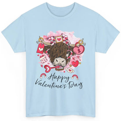 Cute Heifer Highland Cow Western Valentines Day Heart Boho Classic Unisex T-Shirt