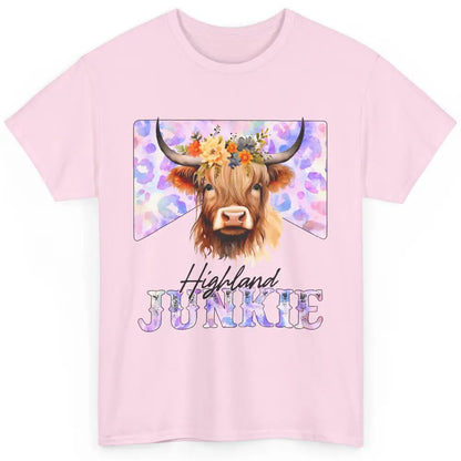 Floral Highland Cow Junkie Western Country Farm Animal Classic Unisex T-Shirt