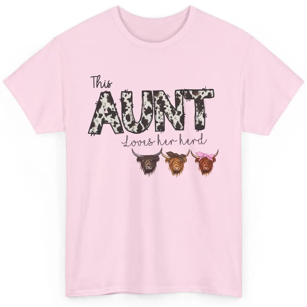 Cowhide This Aunt Love Her Herd Highland Cow Western Auntie Classic Unisex T-Shirt