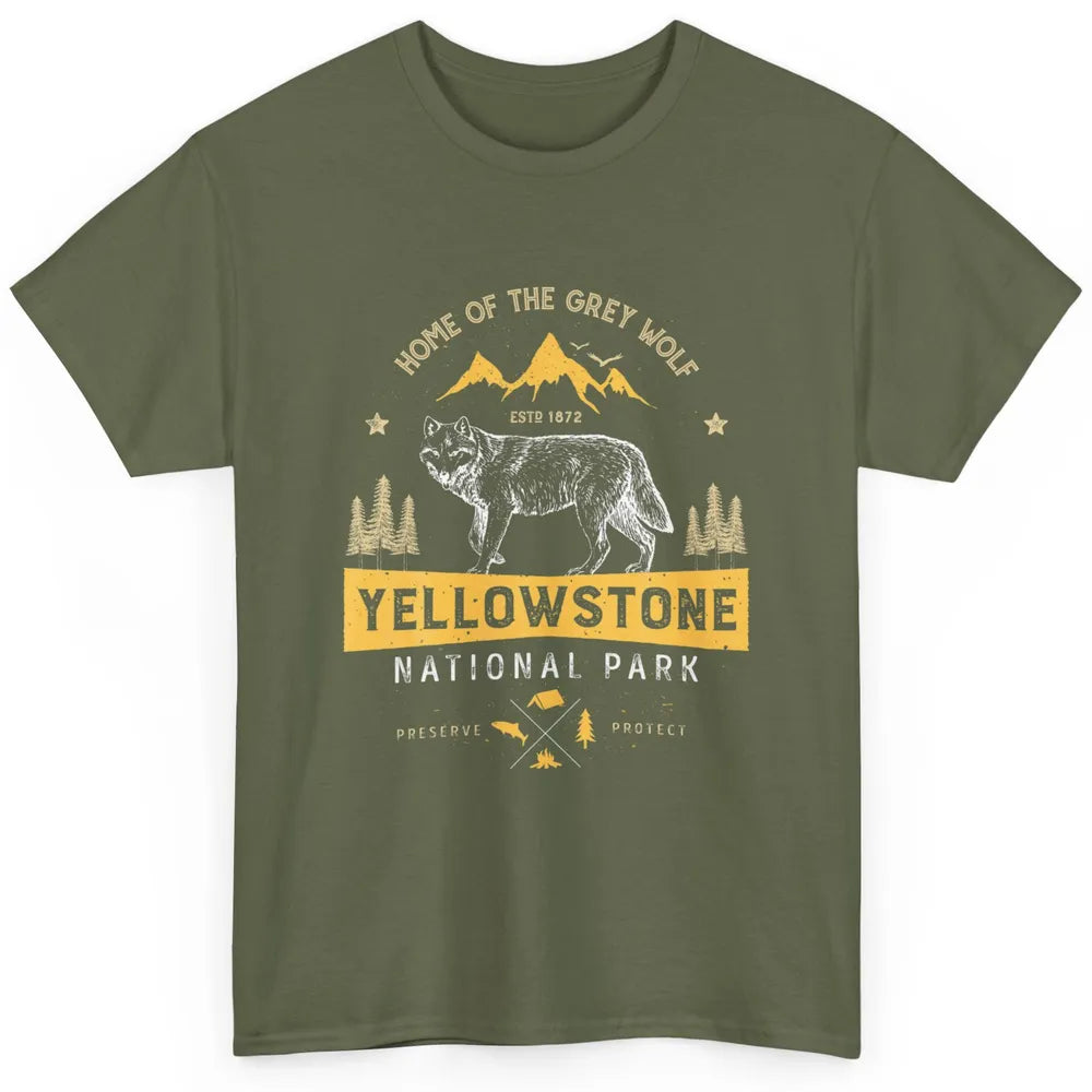 Yellowstone National Park Home Grey Wolf Vintage Wild Nature Classic Unisex T-Shirt