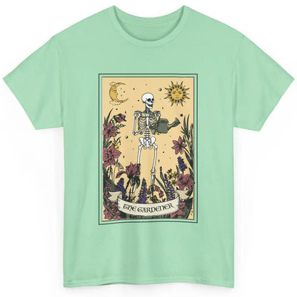 Retro Skeleton The Gardener Tarot Card Plant Lady Halloween Classic Unisex T-Shirt