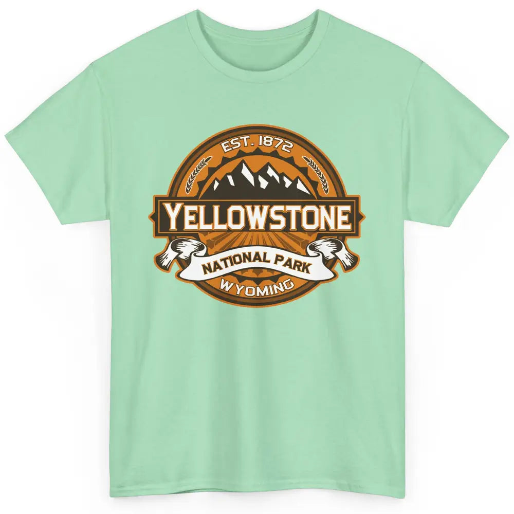 Yellowstone National Park Wyoming Golden Mountains Vintage Classic Unisex T-Shirt