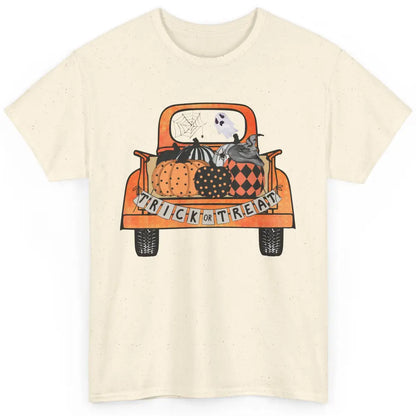 Retro Fall Pumpkin Truck Fall Halloween Trick Or Treat Gift Classic Unisex T-Shirt