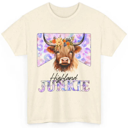 Floral Highland Cow Junkie Western Country Farm Animal Classic Unisex T-Shirt