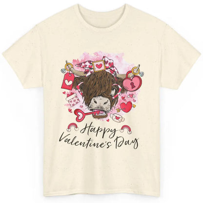 Cute Heifer Highland Cow Western Valentines Day Heart Boho Classic Unisex T-Shirt