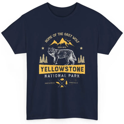 Yellowstone National Park Home Grey Wolf Vintage Wild Nature Classic Unisex T-Shirt