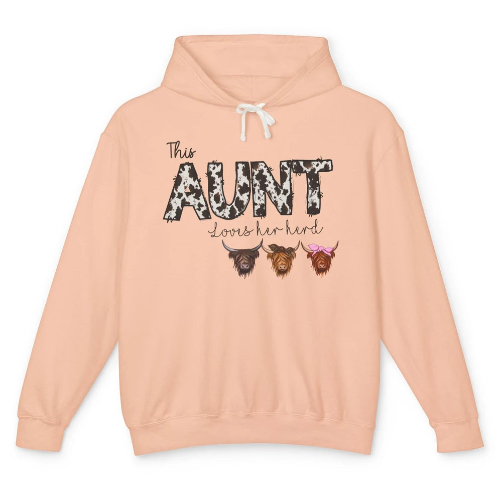 Cowhide This Aunt Love Her Herd Highland Cow Western Auntie Unisex Lightweight Hoodie