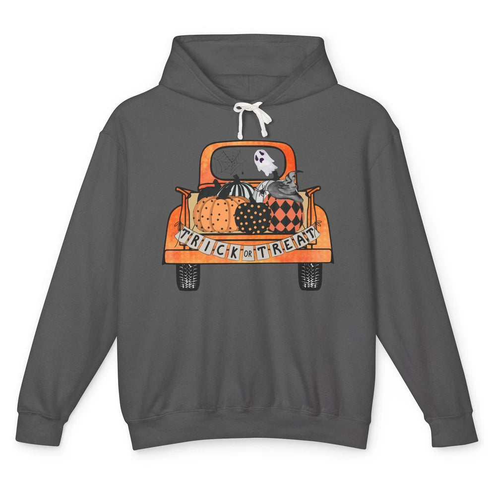 Retro Fall Pumpkin Truck Fall Halloween Trick Or Treat Gift Unisex Lightweight Hoodie