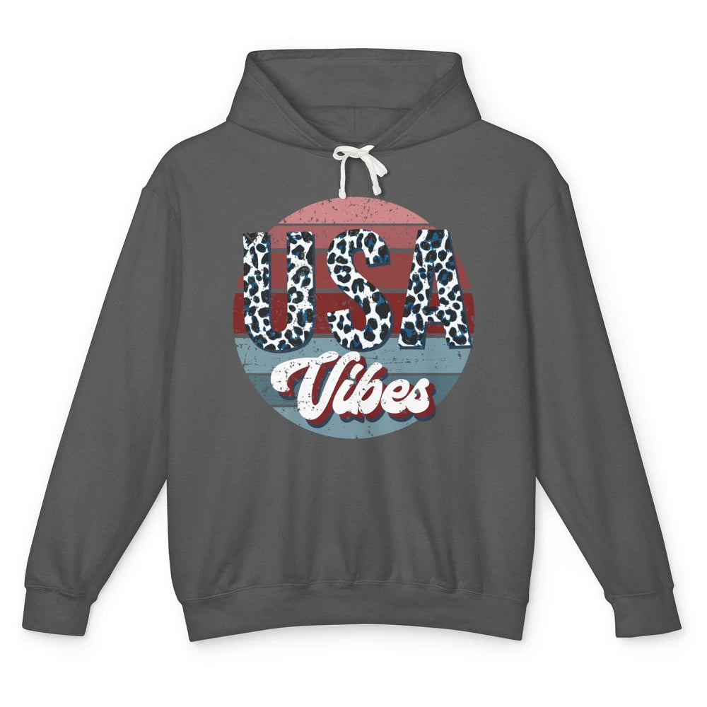 Vintage USA Vibes Leopard Patriots Independence Day Gift Unisex Lightweight Hoodie