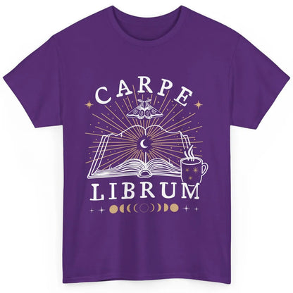 Carpe Librum Dark Academia Aesthetic Moth Book Witchy Gothic Classic Unisex T-Shirt