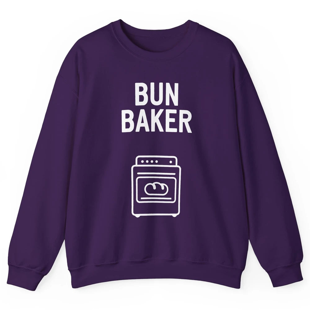 Bun Maker Bun Baker Pregnancy Announcement Baby Reveal Gift Unisex Crewneck Sweatshirt