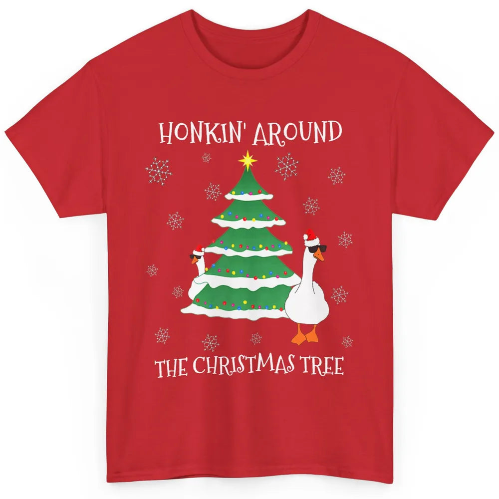 Merry Christmas Cute Geese Honking Around Xmas Tree Goose Classic Unisex T-Shirt