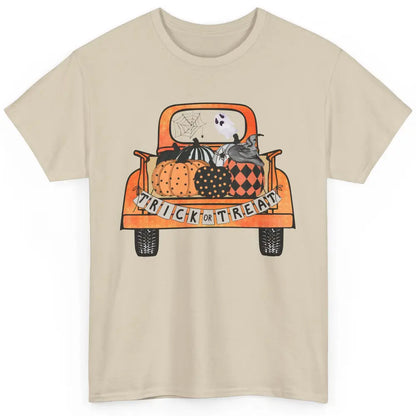 Retro Fall Pumpkin Truck Fall Halloween Trick Or Treat Gift Classic Unisex T-Shirt