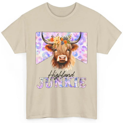 Floral Highland Cow Junkie Western Country Farm Animal Classic Unisex T-Shirt