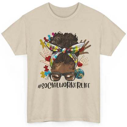 Social Worker Life Messy Bun Black Girl Glasses Be Kind Classic Unisex T-Shirt