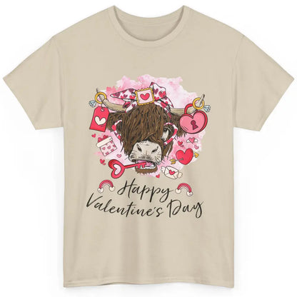 Cute Heifer Highland Cow Western Valentines Day Heart Boho Classic Unisex T-Shirt