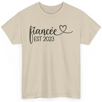 Fiancee Est 2023 Future Mrs. Engagement Bachelorette Gift Classic Unisex T-Shirt