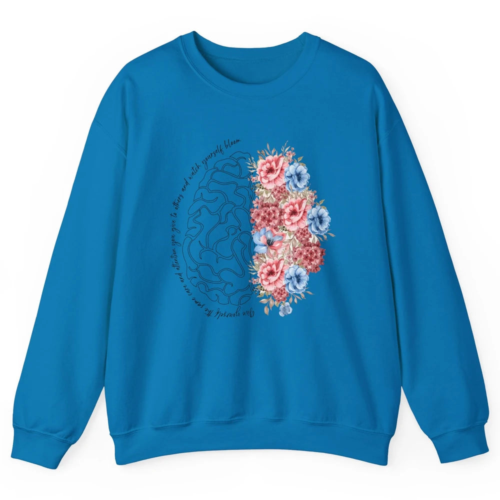 Brain Anatomy Nurse Blooming Flowers Nursing Anatomical Gift Unisex Crewneck Sweatshirt