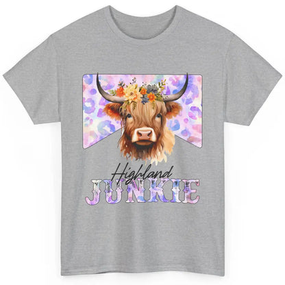 Floral Highland Cow Junkie Western Country Farm Animal Classic Unisex T-Shirt