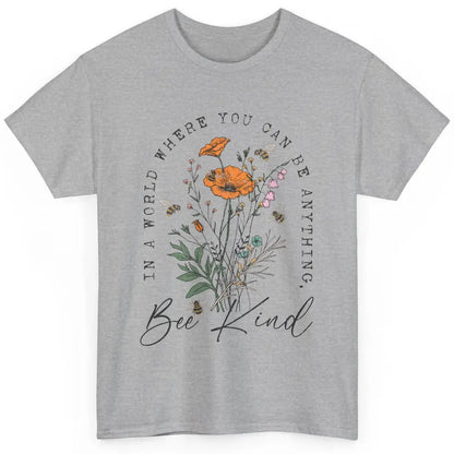 Vintage Bee Kind Daisy Minimalist Positive Mind Wildflower Classic Unisex T-Shirt