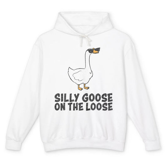 Funny Silly Goose On The Loose Cottagecore Farm Animal Joke Unisex Lightweight Hoodie