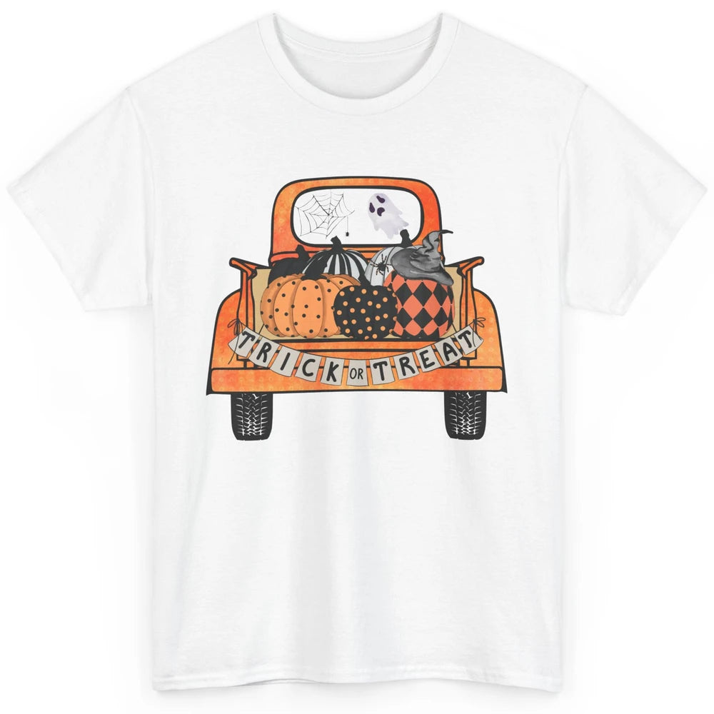 Retro Fall Pumpkin Truck Fall Halloween Trick Or Treat Gift Classic Unisex T-Shirt